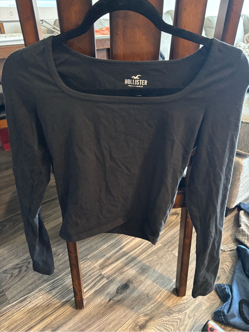 Hollister Black Long Sleeve Scoop-Neck Tee